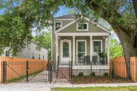 Luxury New 3BD Home with Parking and Private Yard - B&B New Orleans