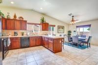 Yuma Family Home with Covered Patio and Grill! - Chambres d’hôtes Yuma