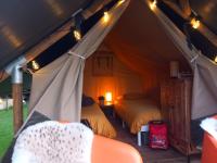 B&B Tiel - Safari Lodge Aan de Linge - Bed and Breakfast Tiel