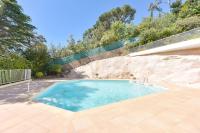 1-Br apartment calm sea view pool and parking garage - B&B Cannes