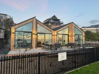 Absolute Lakefront House - Ferienwohnung Taupo