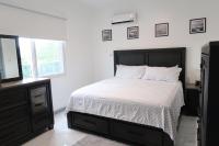 B&B New Kingston - Chateau Apartment - Bed and Breakfast New Kingston