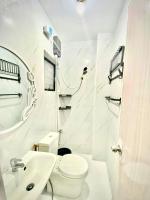 B&B Davao - 3 bedroom house Prestige Cabantian near Malls and Airport - Bed and Breakfast Davao