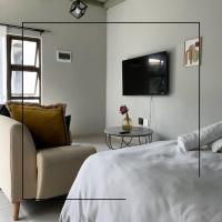 Luxury apt walk to Melrose Arch (3) - Chambres d’hôtes Johannesbourg