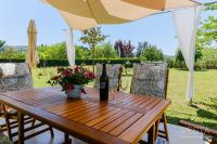 Villa Nicolo Poseidi, with private garden - B&B Kalandra