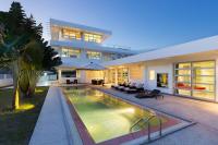 Secluded Paradise Your Exclusive Villa Retreat V82 - Chambres d’hôtes