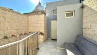 Beautiful apartment with a balcony in downtown - B&B