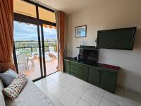 Big Ocean Terrace - Walk to Las Vistas Beach & Golden Mile - Bed and Breakfast Los Cristianos