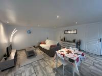 Studio - B&B Nanteuil-en-Vallée