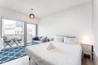 GuestReady - Bright Studio with balcony - B&B Vila Nova de Gaia