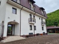 Casa TeoDora Caciulata - Bed and Breakfast Căciulata