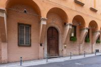 Dimora De' Poeti - 250 Square Meters Attic in the Heart of Bologna - B&B
