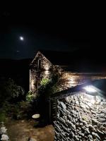 Écolieu La Bernarde - Gîte Graphique - B&B Dompnac