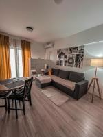 xOază Urbană în Inima Copoului - 2 camere - AB Homes - parcare - B&B