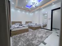 Three-Bedroom Deluxe Apartment