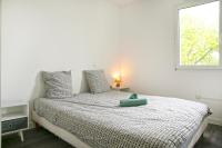 Orphee Superbe T2 calme et paisible - B&B