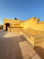 Luxury 5BR Villa with Sea View & Garden in Einbay - B&B Al ‘Ayn as Sukhnah