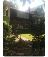 4 bedroom upper level Kits home - B&B