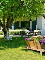 Bocca al Lupo Villas - B&B