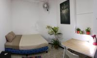 Tweepersoonskamer met Gedeelde Badkamer