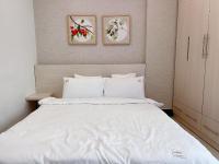 Zimmer mit Kingsize-Bett