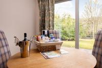 B&B Fort Augustus - Courtyard Cottage 3, Riverside Cottage - Bed and Breakfast Fort Augustus