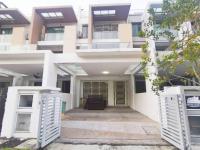 162 Home4Stay Deluxe Big 3story 6Rooms 20pax Wedding USM Arena Bridge - Chambres d'hôtes Tasek Glugor