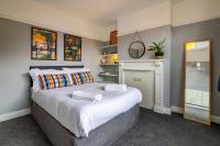 B&B Nottingham - Lovely 4BDR home- Off street parking sleeps 7 - Bed and Breakfast Nottingham