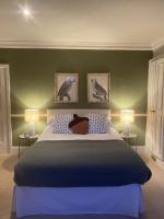 The Beeches - Chatsworth Apartment No 1 - Sleeps 4 - Bed and Breakfast