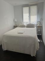 B&B Nizza - Location de chambre privée dans résidence privée,parking gratuit , 1 minute du tramway, à 9 minute du centre ville, accessible à plusieurs transports - Bed and Breakfast Nizza