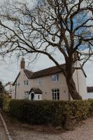 The Fitzherbert Farmhouse - B&B