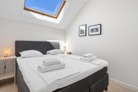 Sunny penthouse in Fuengirola by Costarentals - Ref 215 - Bed and Breakfast