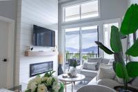 Brand New Penthouse with Lake and Mtn Views - B&B Harrison Hot Springs