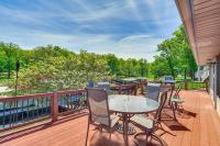 Private Dock and Deck Waterfront Camdenton Home! - B&B