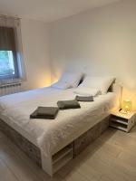 B&B Dobravlje - Apartma Anže Samec - Bed and Breakfast Dobravlje