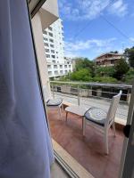 Durres Lovely Apartment with Balcony - B&B
