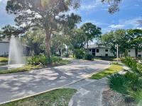 Stylish and Modern Shorewalk condo close to top beaches, heated pools, hot tub, IMG Academy, dining - Chambres d'hôtes Bradenton