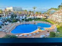 PARQUE SANTIAGO 2, Playa de Las Americas - B&B