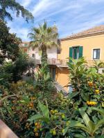 B&B Acireale - La Corte dei Nespoli - Bed and Breakfast Acireale