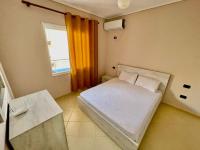 Family Apartment Saranda - Ferienwohnung