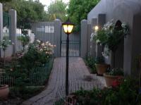 B&B Johannesburg - Bio-Pointment Guest Suites - Bed and Breakfast Johannesburg