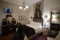 Superior Queen Room 2