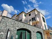 Luminosa mansarda con vista mare - Chambres d’hôtes Varazze