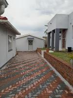 Daisy's Lane - Bed and Breakfast