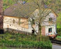 Haus am Burgring - B&B Mürlenbach