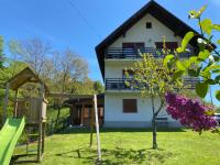 B&B Brod Moravice - Holiday home Maklen with big garden and jacuzzi - Bed and Breakfast Brod Moravice