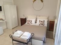 La Stanza di Sofia, Locazione Turistica - B&B