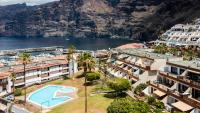OCEAN PANORAMA - 3 AC bedrooms, private garage, new pool, 2 bathrooms, tv channels - B&B