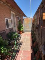Hummingbird's Retreat-One bedroom-private bath-private entry door - Ferienwohnung
