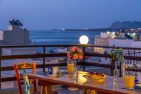 Tailor Made, Central 3-Bedroom Apartment in Chania - B&B Chionáto